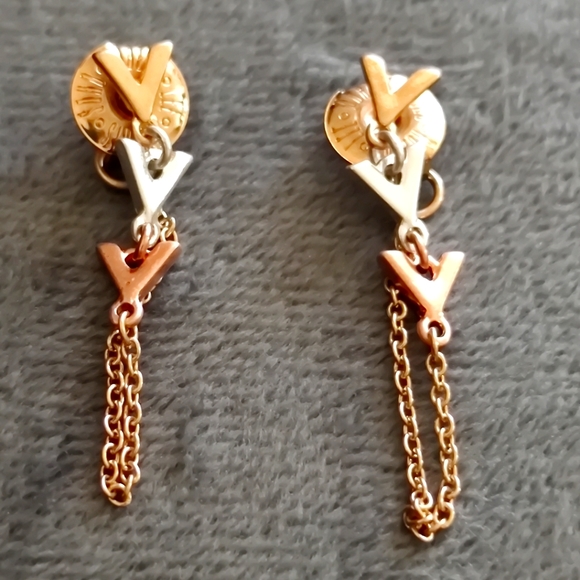 Tri-Tone Robert Lee Morris SOHO Chevron Front-Back Earrings - Picture 8 of 10